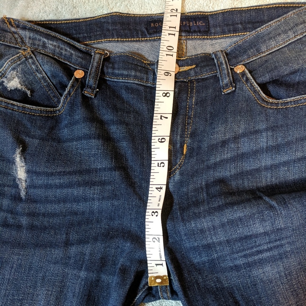 Gently Used Rock & Republic Distressed Jeans Sz 10 - Picture 6 of 8